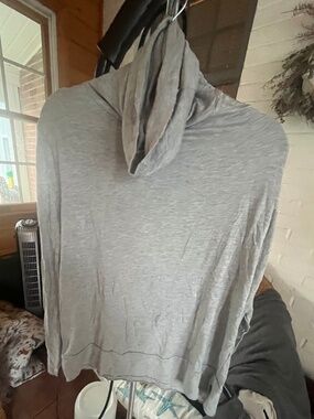 Bleusalt Gray Turtleneck, L